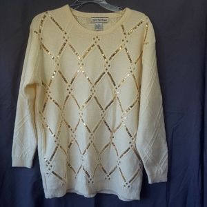 August Max Woman VTG Gold Sequined Sweater